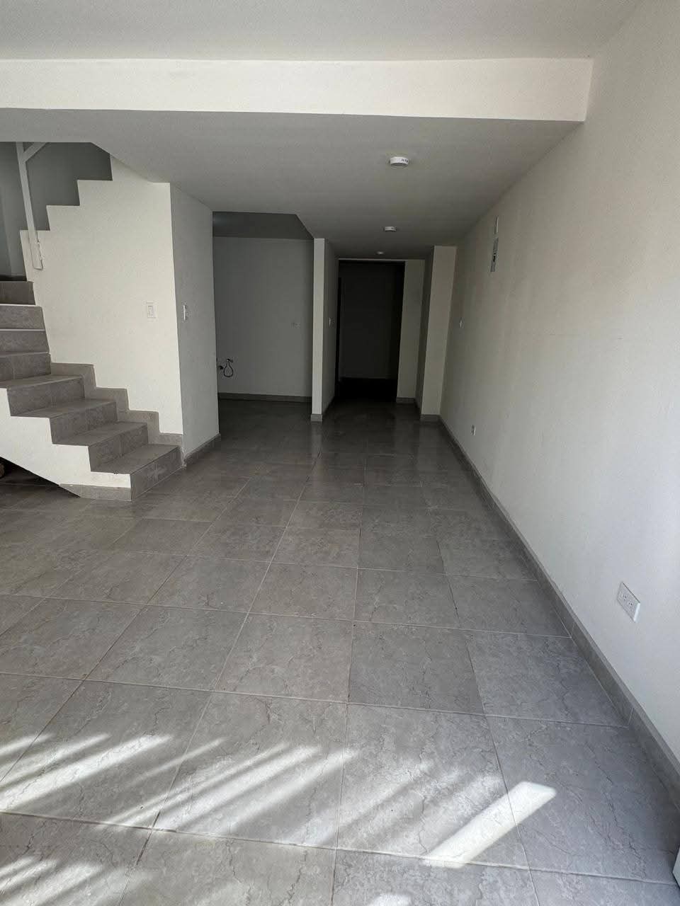 Piso interior realizado por Instalaciones Donaldo